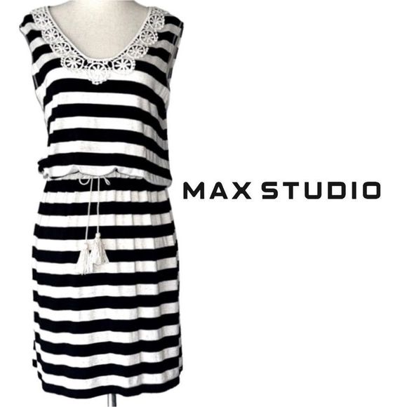 MAX STUDIO BLACK AND WHITE STRIPED PULLOVER DRESS | DRAWN WAIST | XS - Picture 7 of 9